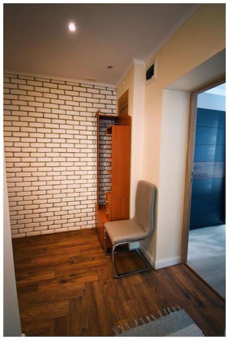 Color 24 Vii Apartment Stalowa Wola